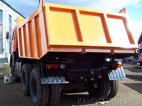 КамАЗ 55111 с двигателем ЯМЗ-238, самосвал карьерный г/п 13 т